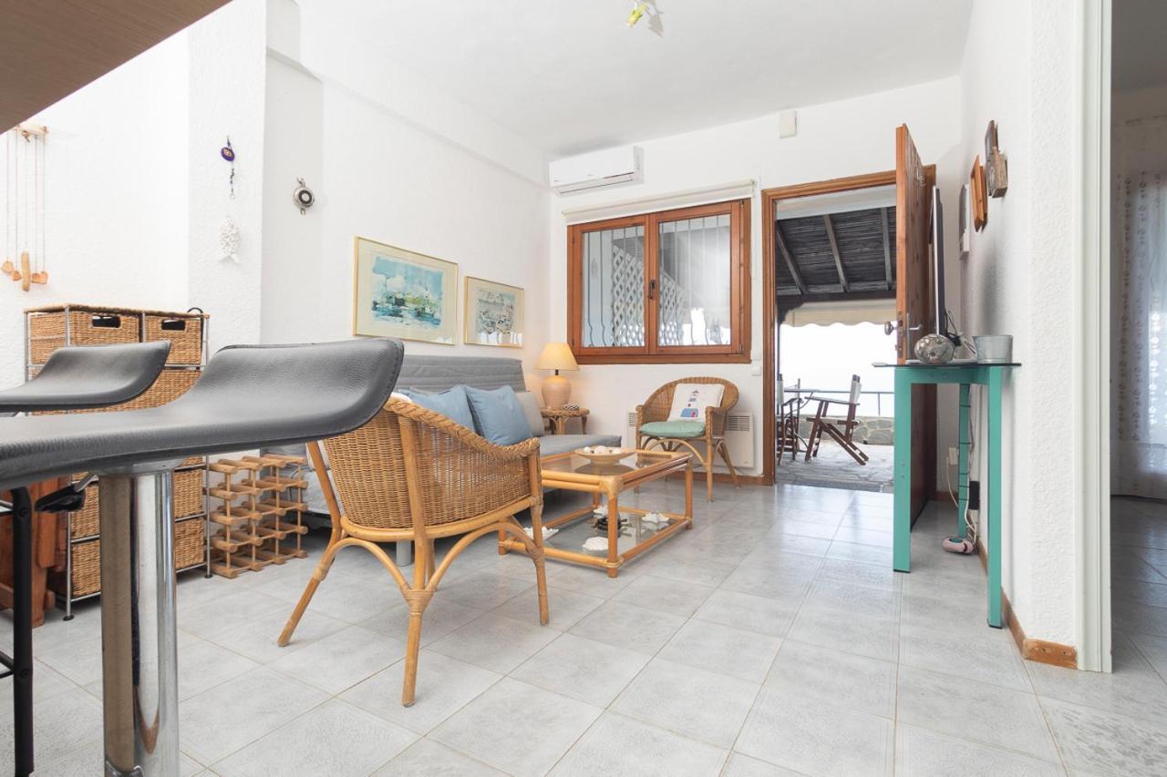 Houseloft Grand Sunset Siviri Beach Екстериор снимка