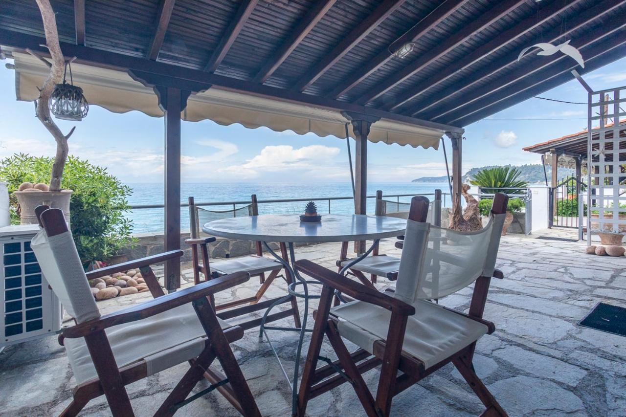 Houseloft Grand Sunset Siviri Beach Екстериор снимка
