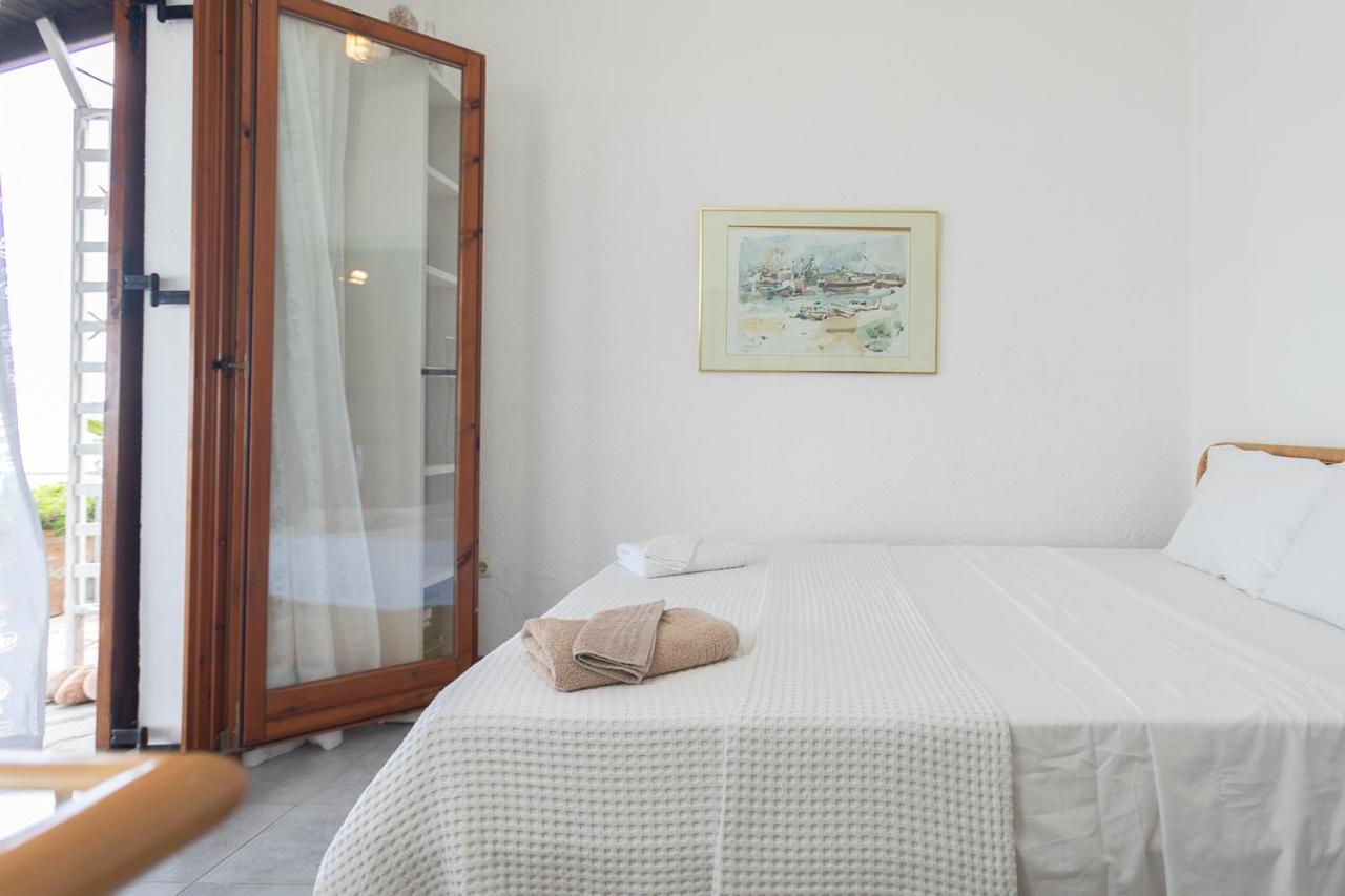 Houseloft Grand Sunset Siviri Beach Екстериор снимка